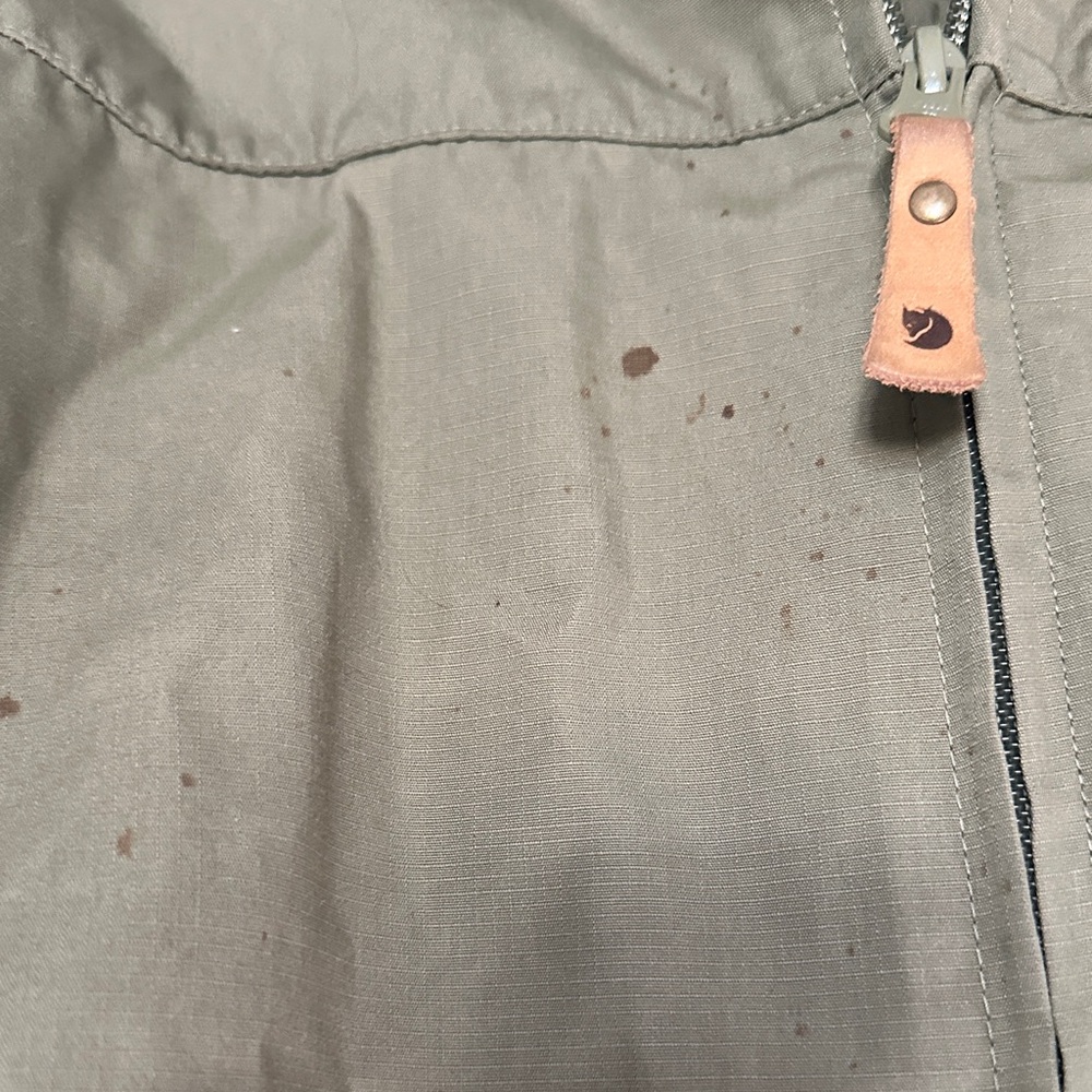 Fjallraven Women's Utility Jacket in Olive - Picture 3 of 8